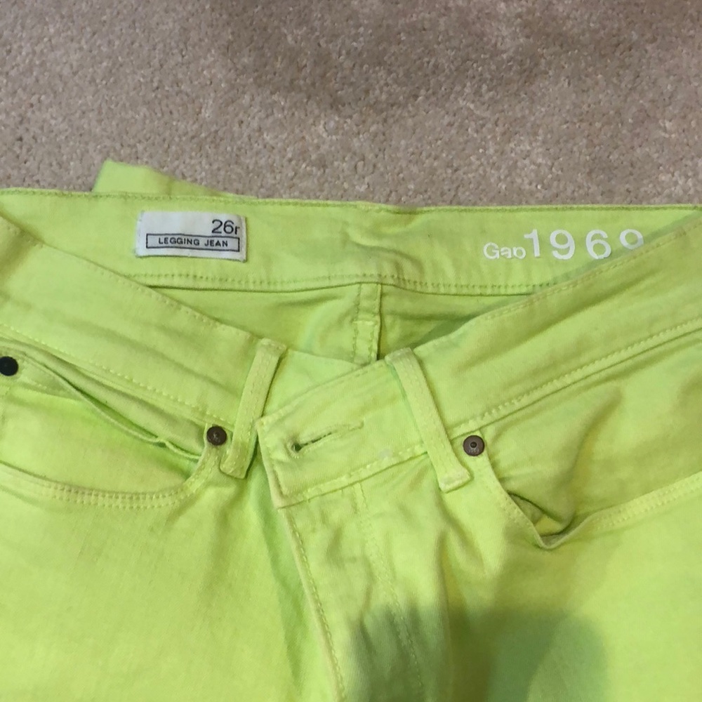 Jeans - Picture 2 of 4
